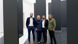 Sie haben in diesem Jahr den Deutschen Pavillon auf der Architektur-Biennale gestaltet: Graft Architekten – Wolfram Putz, Thomas Willemeit und Lars Krückeberg (von li.) mit Marianne Birthler Foto: dpa