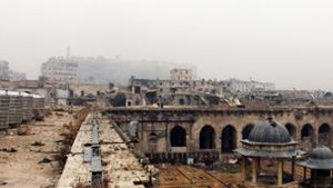 Die Umayyad Moschee in Aleppo ist durch die Kämpfe stark beschädigt worden. Foto: dpa