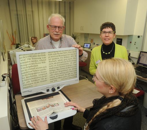 Die Mitarbeiter von brillen-fink in Oberstenfeld kennen sich mit den Wünschen von sehbehinderten Menschen aus. Foto: Werner Kuhnle