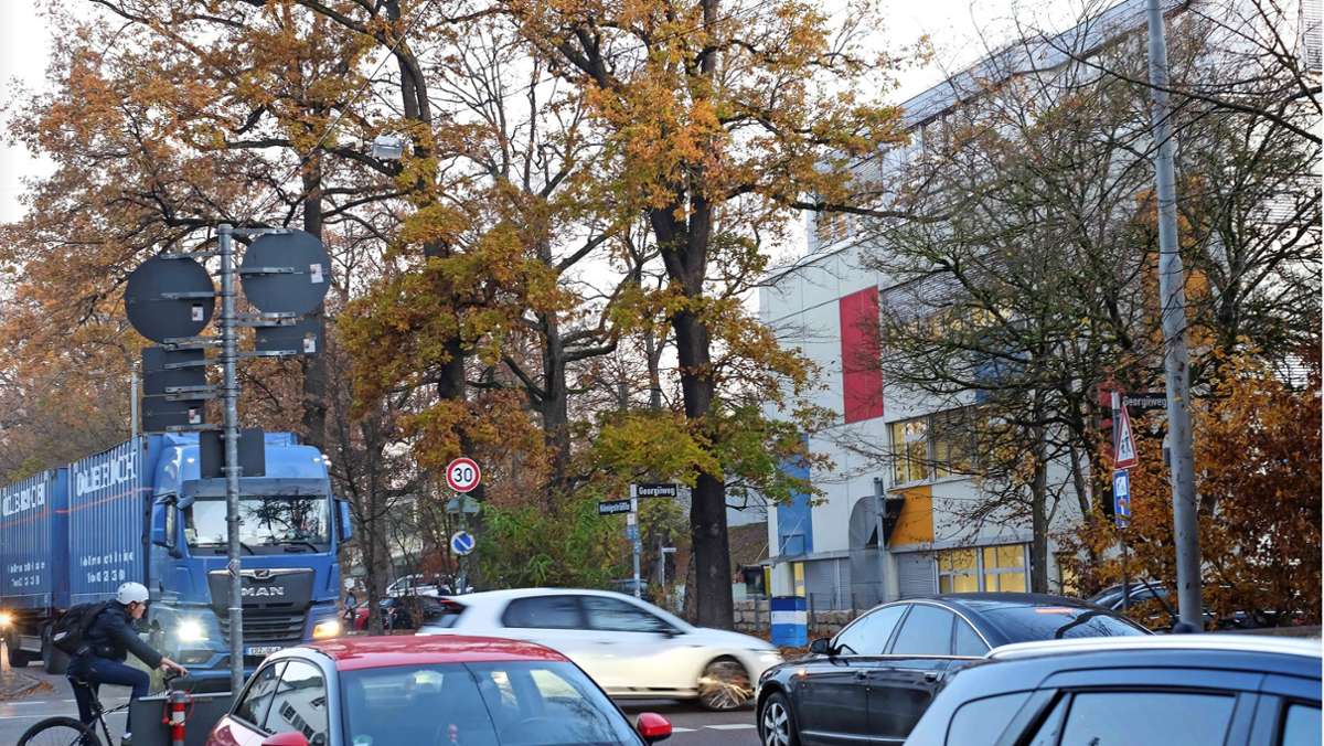 Schulweg in Stuttgart: Wie eine Kampfzone vor der Waldschule in Degerloch
